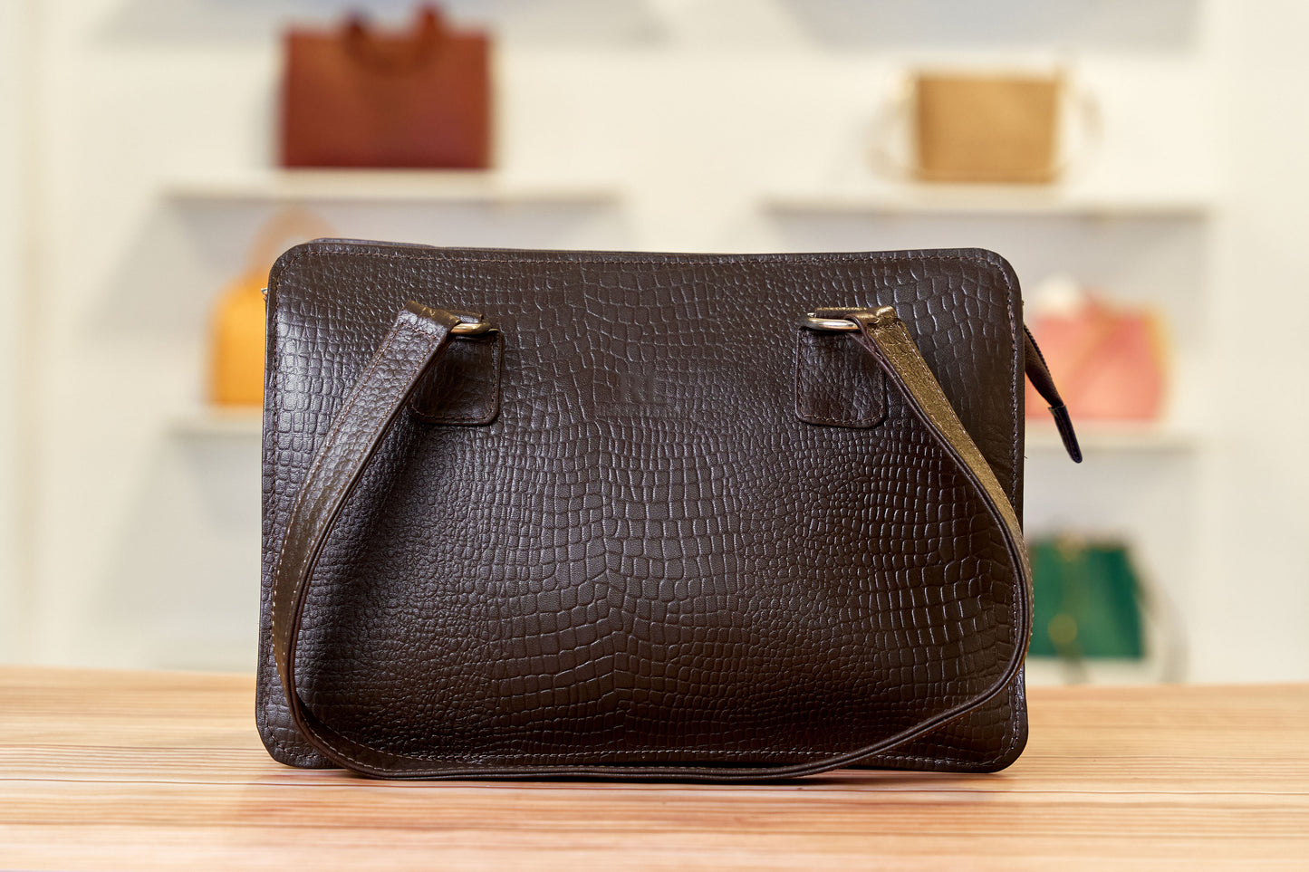Bolso victoria cuero nacional- Café oscuro
